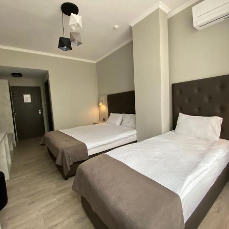 Kazanlŭk Comfort Guest Rooms المظهر الخارجي الصورة