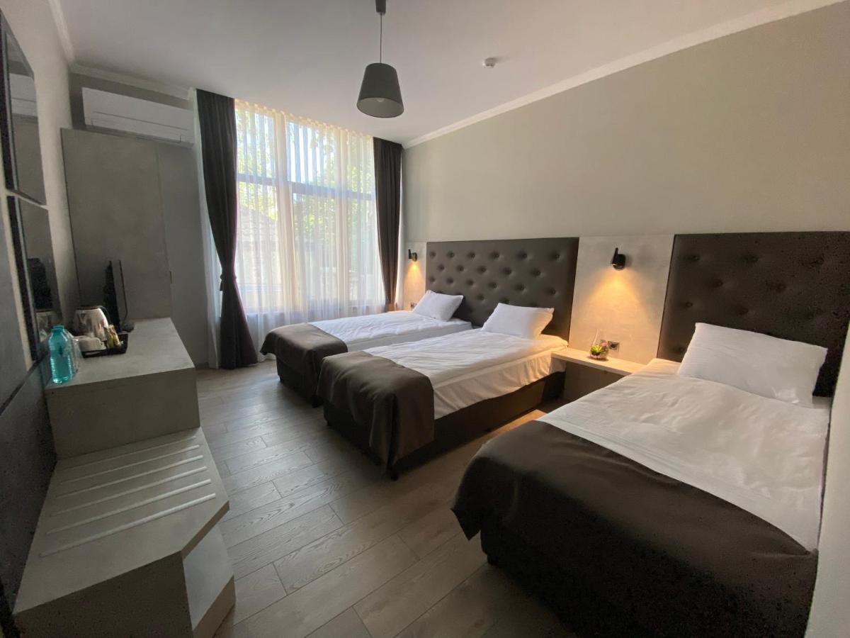 Comfort Guest Rooms Kazanlŭk المظهر الخارجي الصورة
