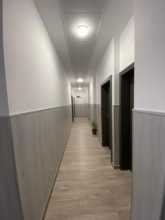 Comfort Guest Rooms Kazanlŭk المظهر الخارجي الصورة